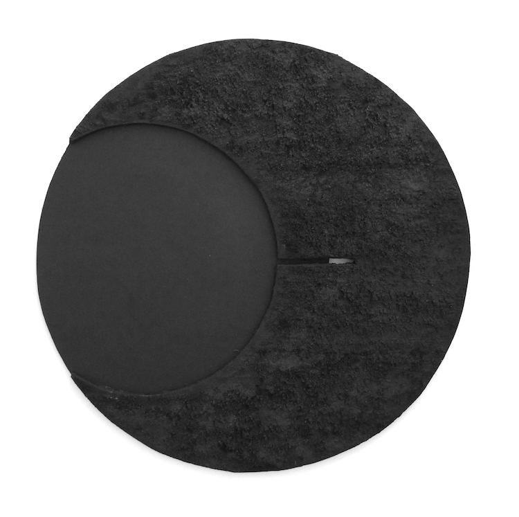 William Wright, Eclipse, 2014, 73 cm diameter, oil, mixed media on wood Square Image