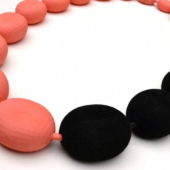 Pretty Peachy Necklace Squeaker series
